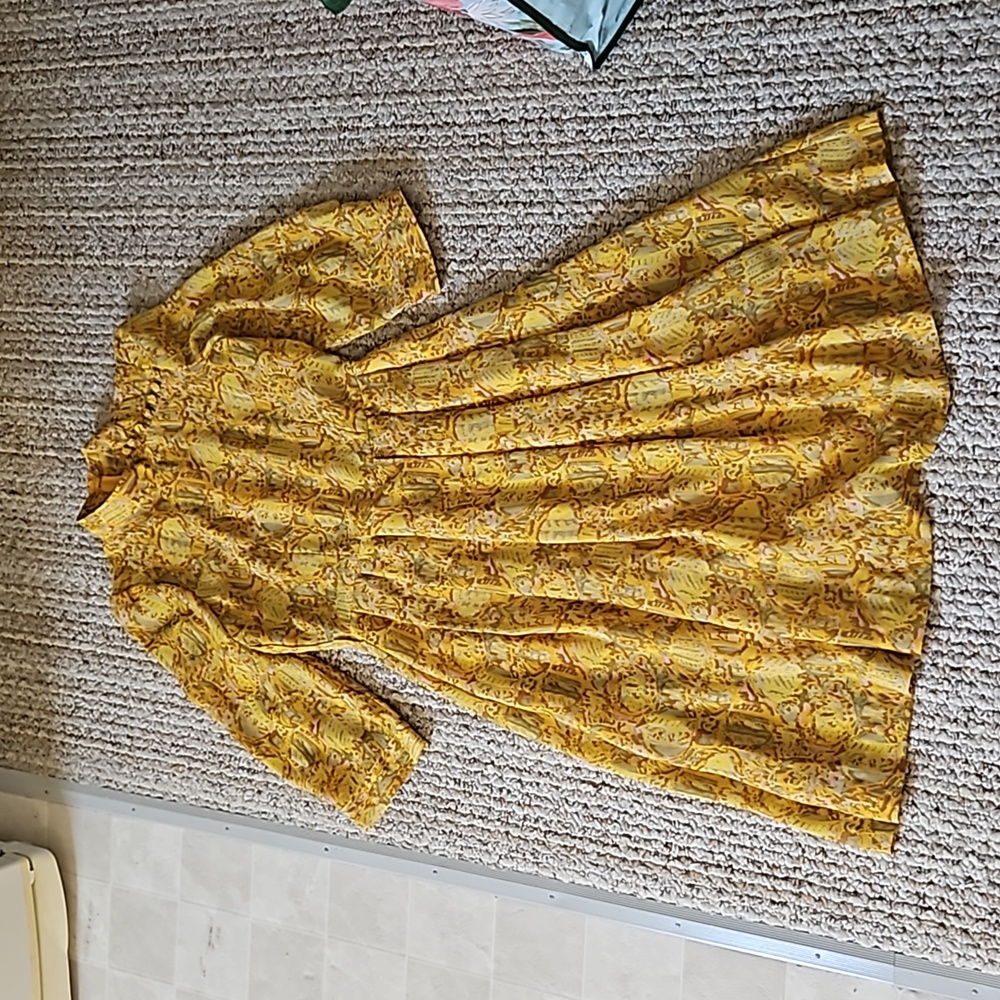 H&M mustard dress size 6